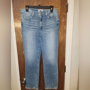 PAIGE Cindy jeans Size 31 NWOT